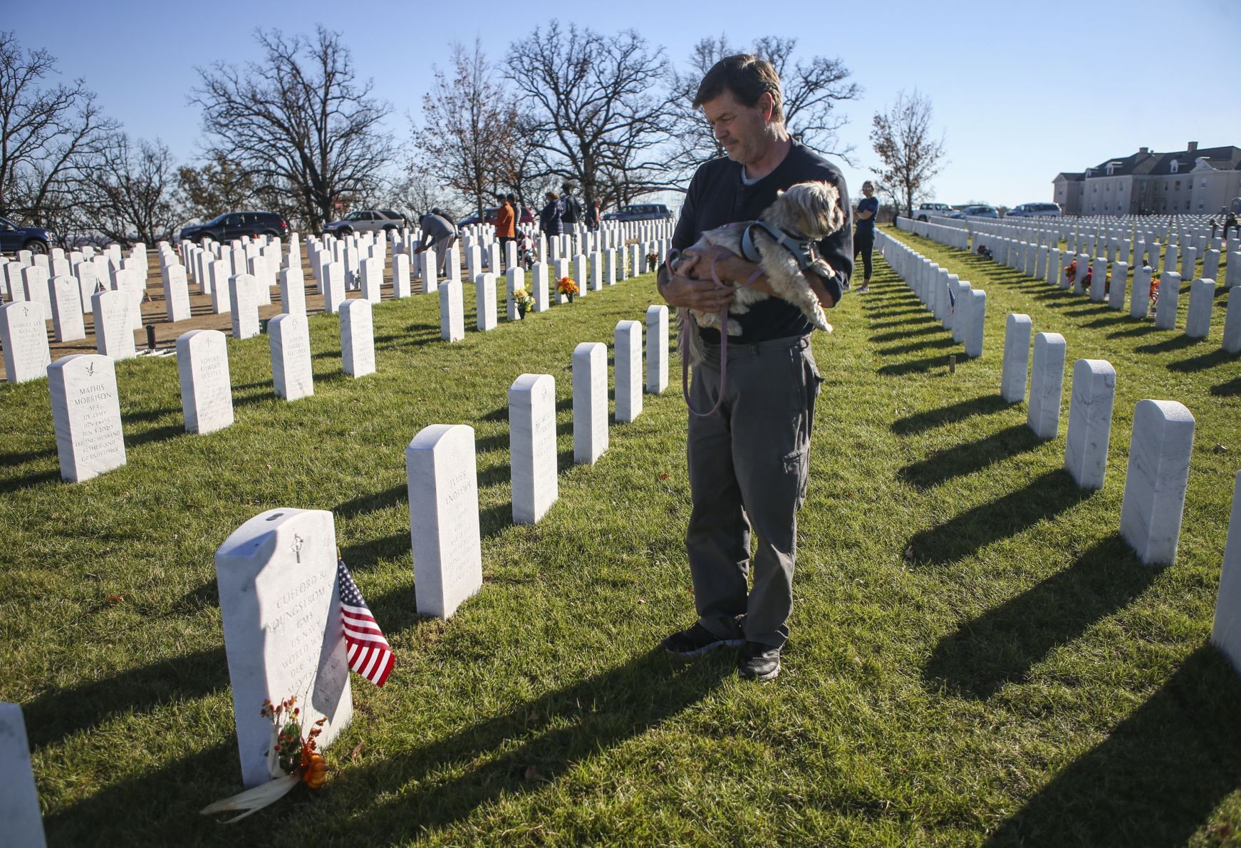 Remembering Veterans at Jefferson Barracks National Cemetery